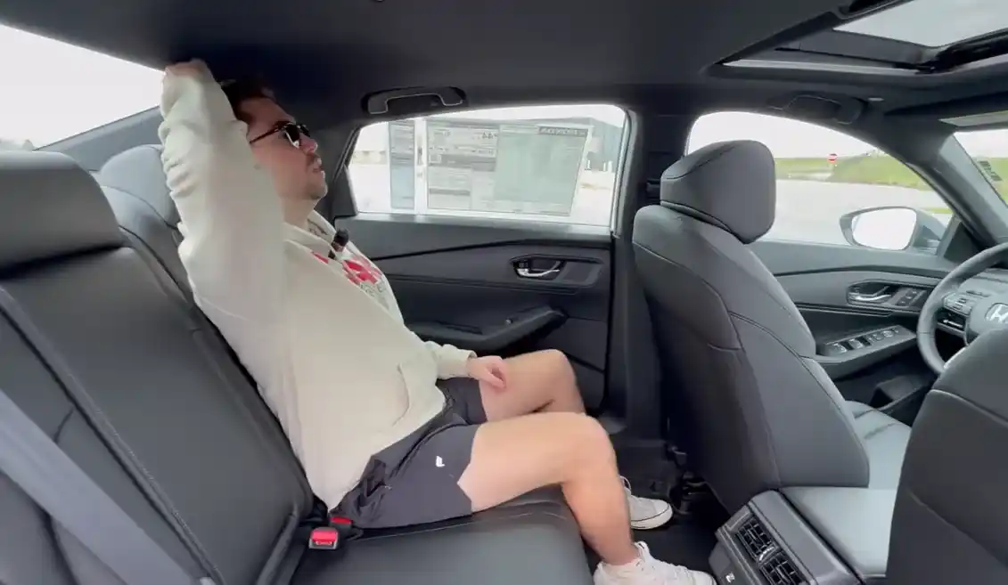 2026 Honda Accord head space