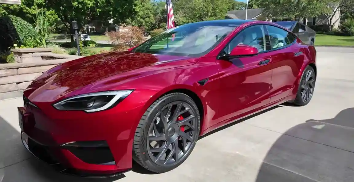 2026 Tesla Model S front view